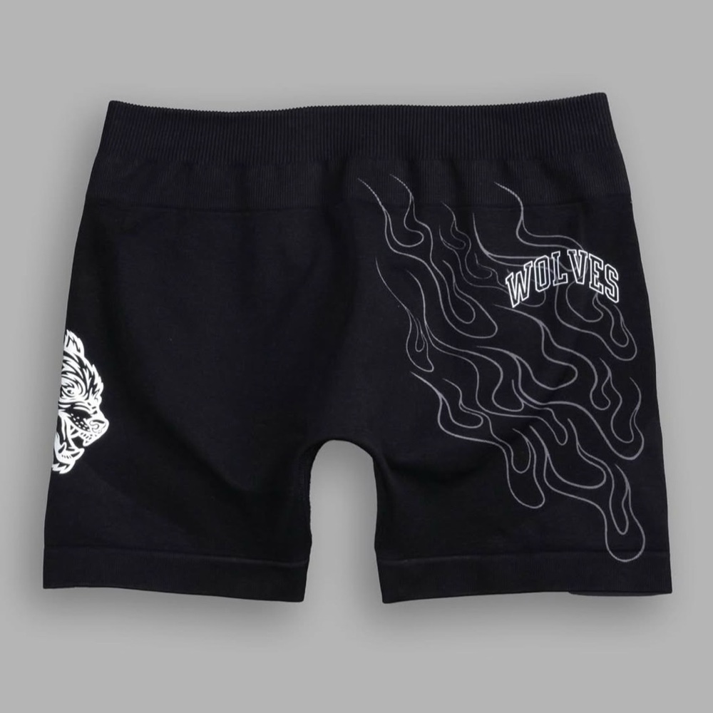 Loyalty V2 Everson Seamless “Katya” Shorts in Black